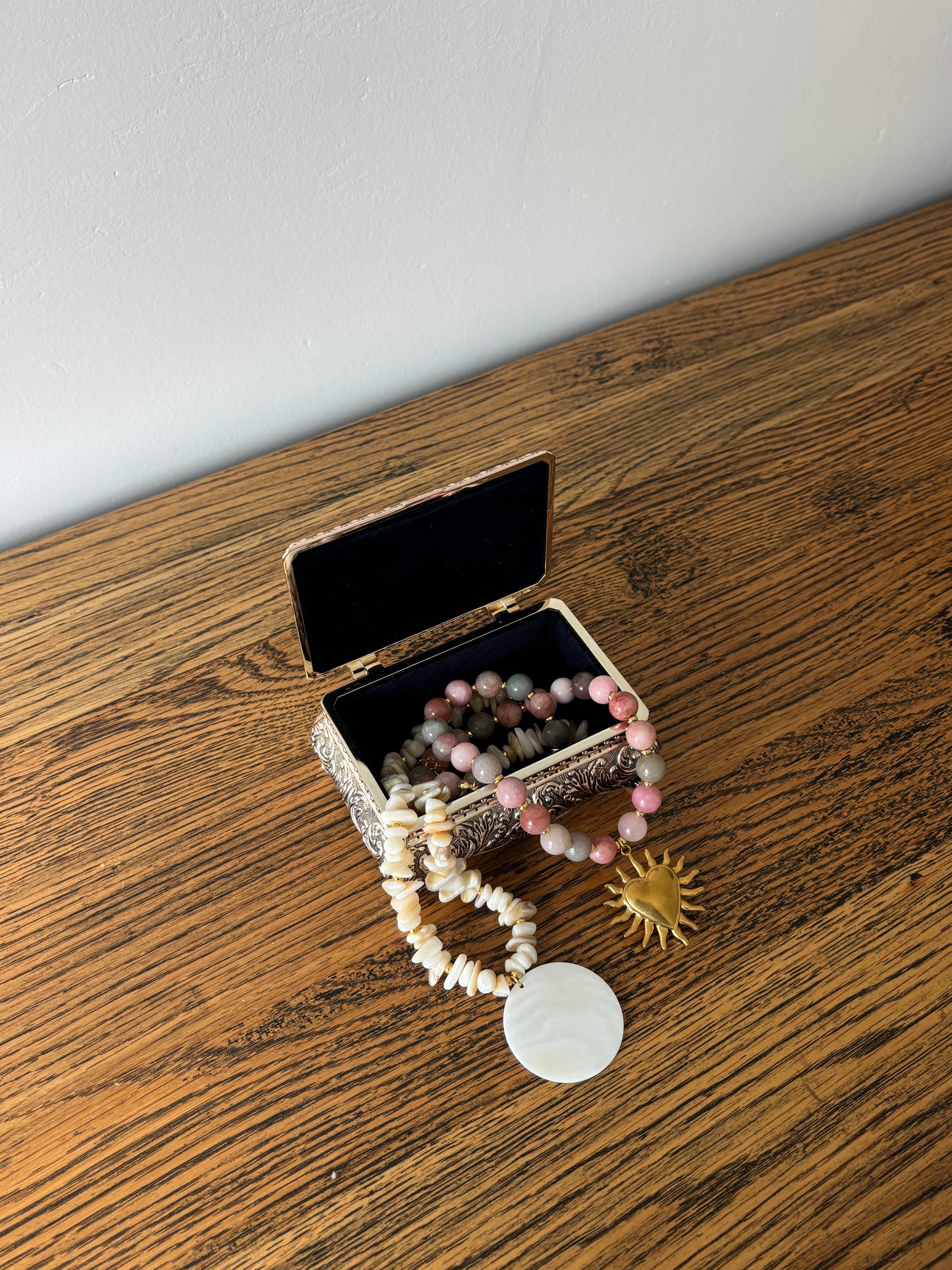 Evie Necklace